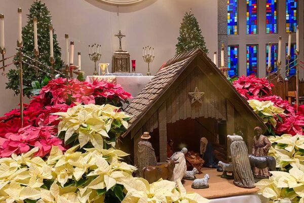 Christmas Memorial Flower Remembrance • 2023
