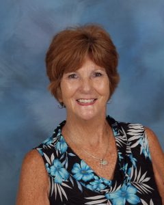 Patty Davis Thomas '73
